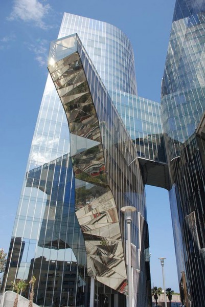 造型特殊的建築圖輯6.jpg